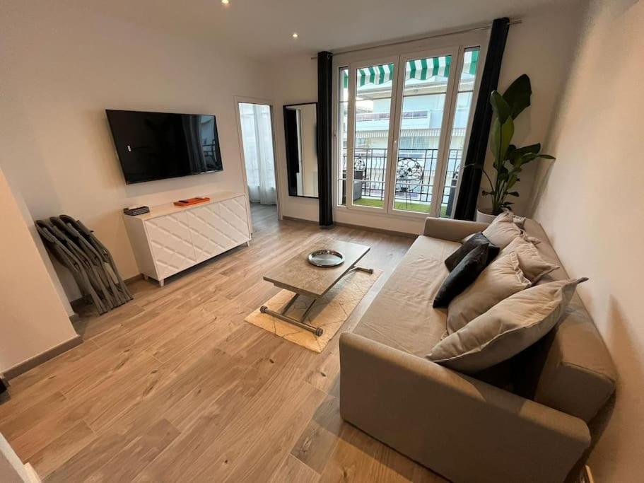 Vue Mer Le Montana Cannes Eksteriør bilde